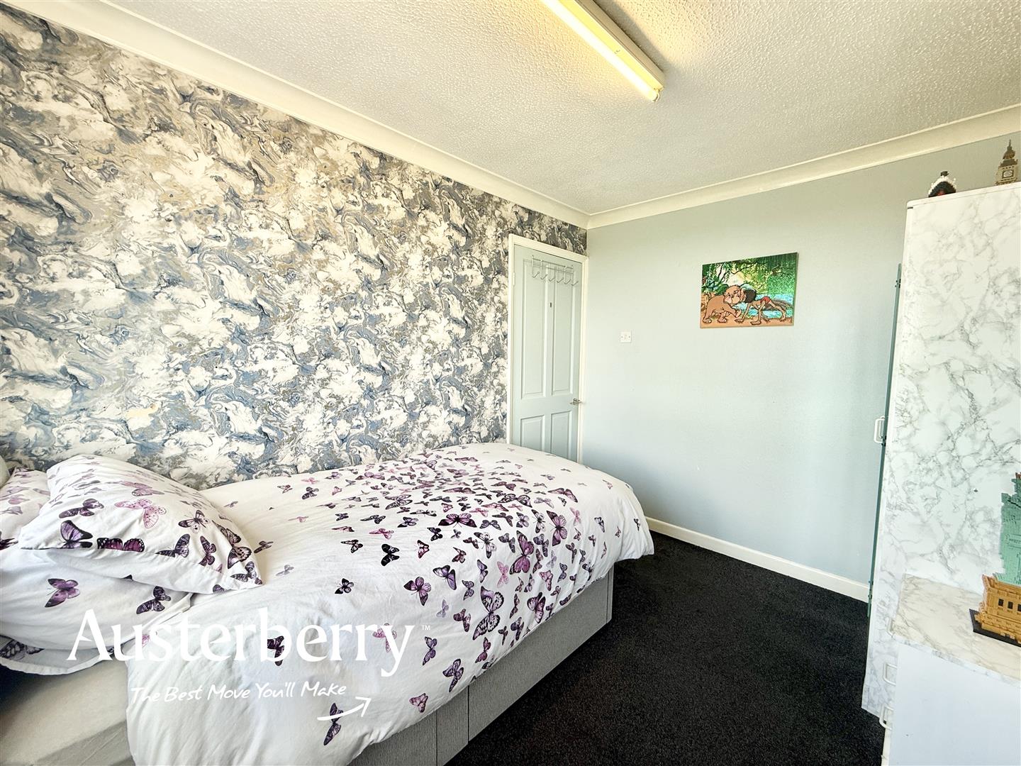Linacre Way, Park Hall, Stoke-On-Trent